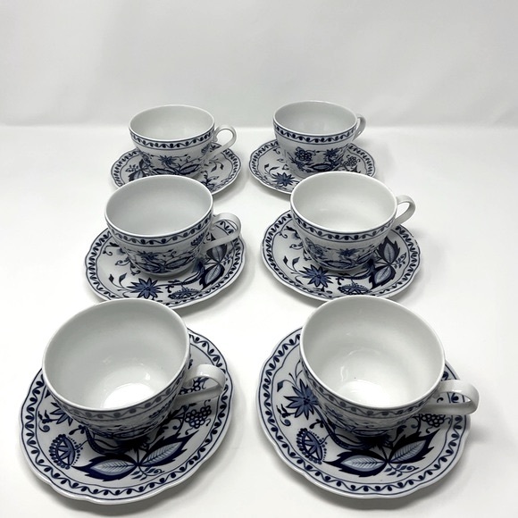 Rosella Onion Pattern set of 6 cups and saucers - Picture 11 of 13